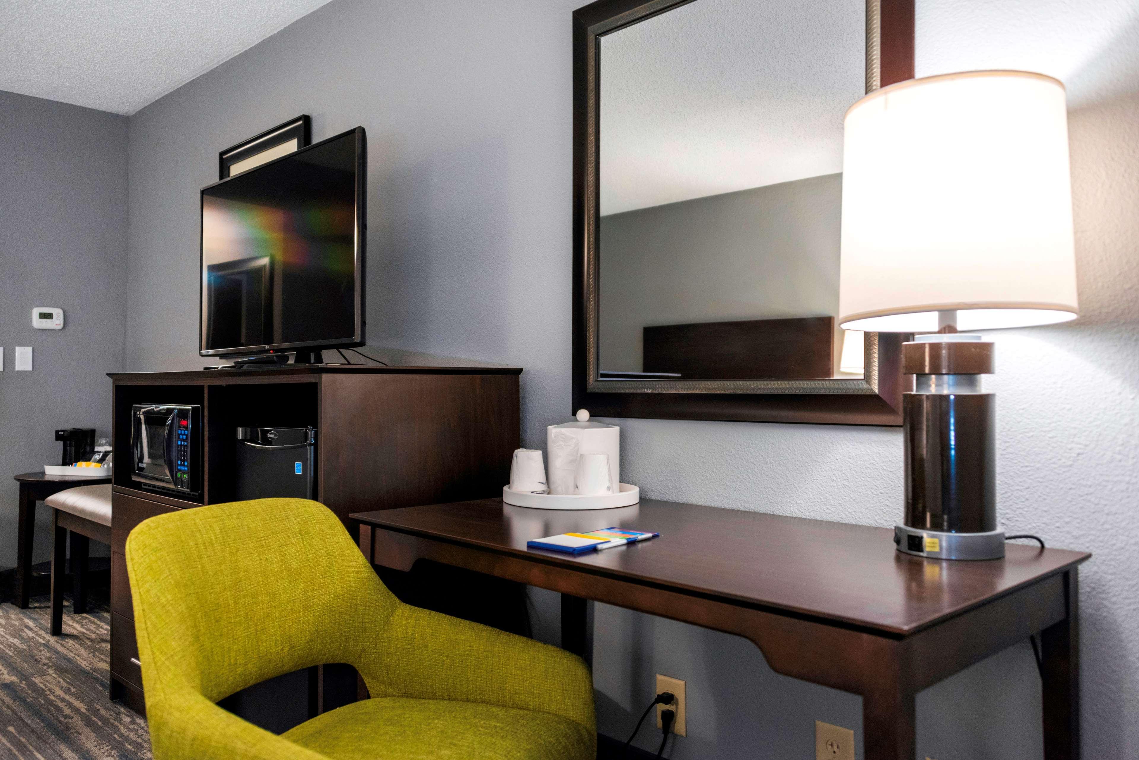 Hampton Inn Kinston Ngoại thất bức ảnh